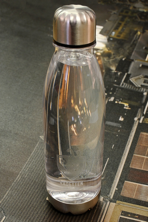 Trinkflasche transparent